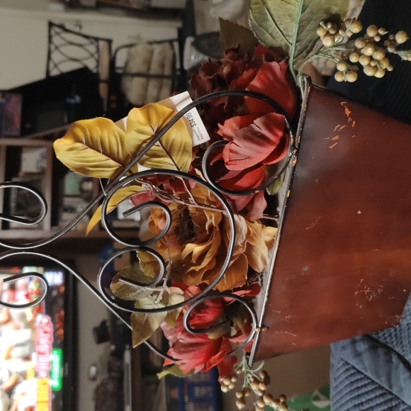 Floral wall decor - Picture 3 of 7